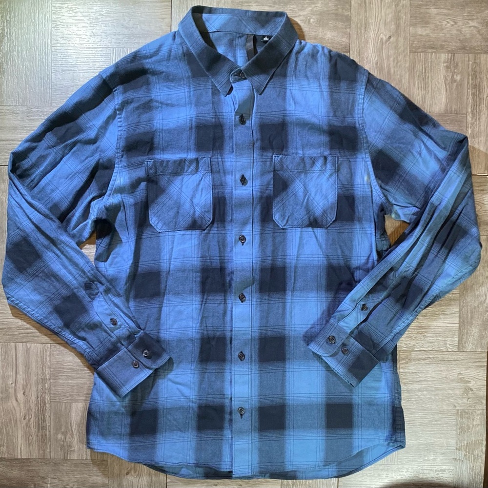 Travis Mathew Men's Shirt - Blue/Black Plaid Long Sleeve - Viscose - Large L